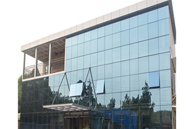 集裝箱做的辦公樓，辦公環(huán)境美美的！